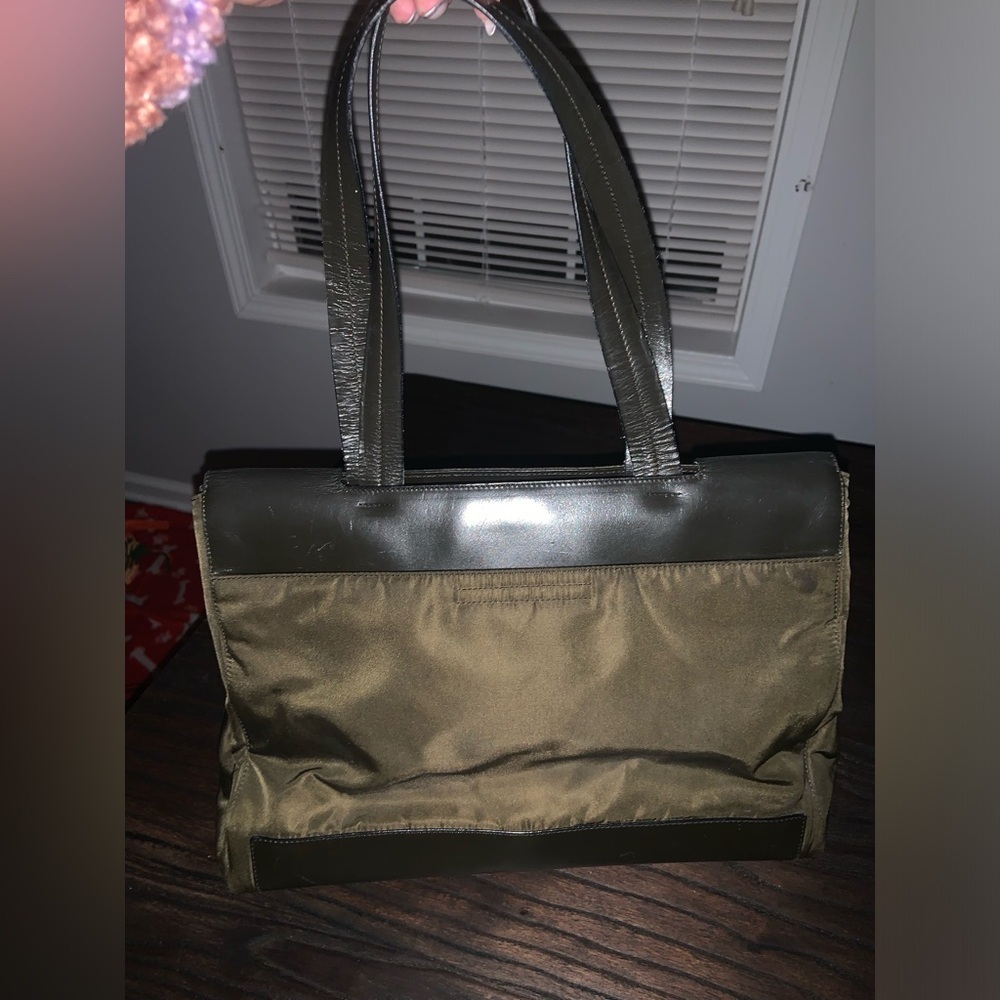 Authentic Prada y2k leather nylon logo bag green spring designer boho classic - Picture 4 of 10